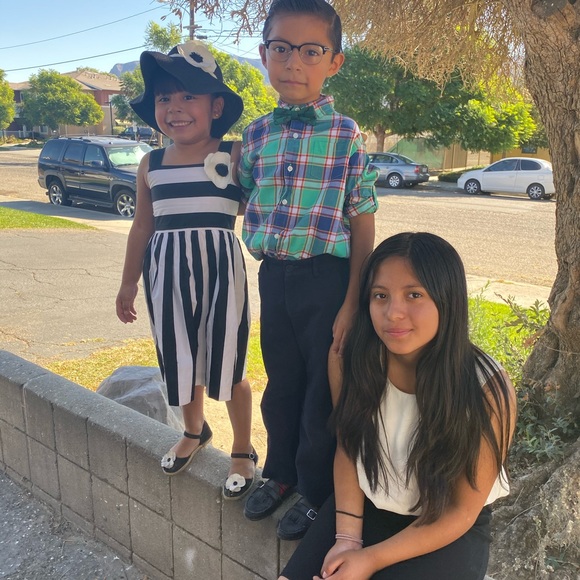 Meet your Posher, Myra - Picture 3 of 4